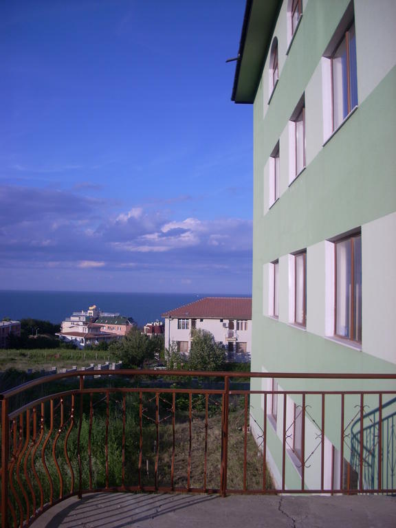 Family Hotel Amore Byala  Exterior photo