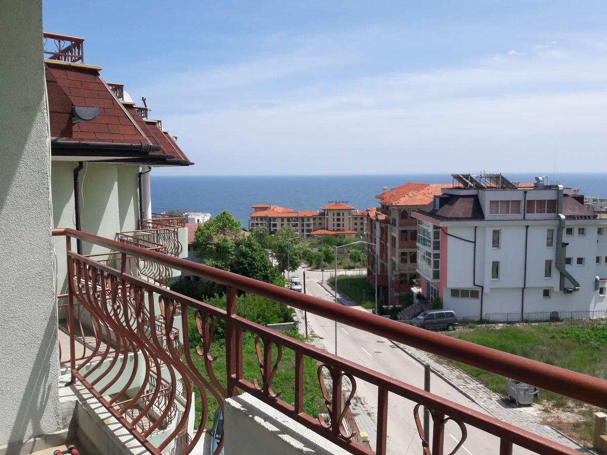 Family Hotel Amore Byala  Exterior photo