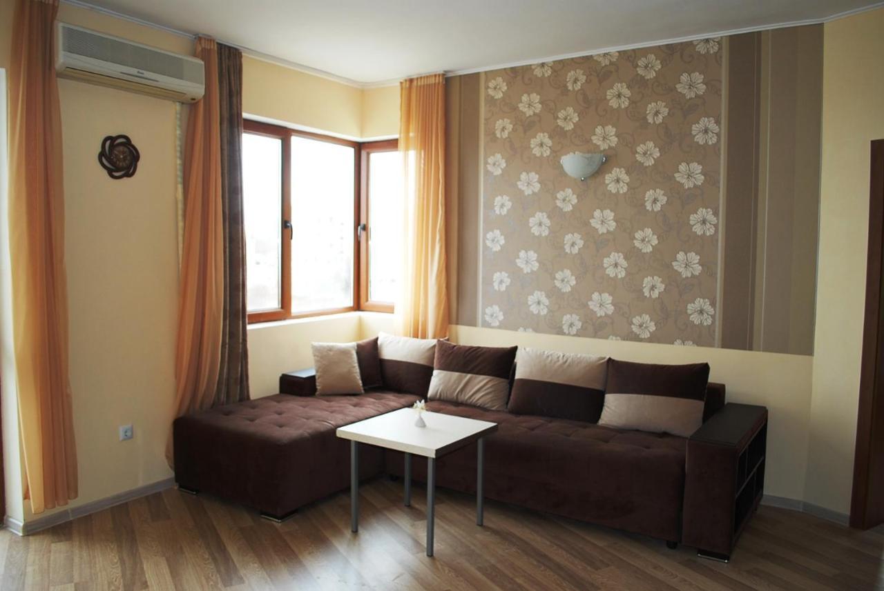 Family Hotel Amore Byala  Exterior photo